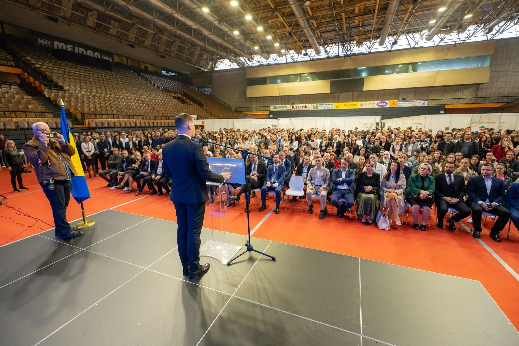 Otvoren Sajam zapošljavanja TK – ISKORISTI PRILIKU